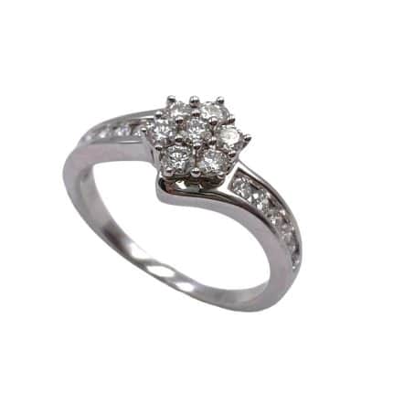 Sortija de oro blanco Orla con brazo diamantes 0.53k comprar sortijas anillos de pedida en pamplona joyería juan luis larráyoz