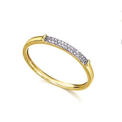 Sortija de oro y diamantes Pavé comprar anillos sortijas de compromiso en pamplona joyería juan luis larráyoz.