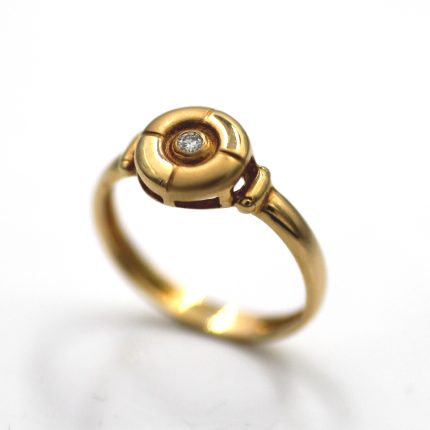 Sortija de oro y diamante Circle mate y brillo